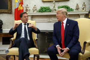 Trump recibe a Rutte con el futuro de la OTAN en el aire