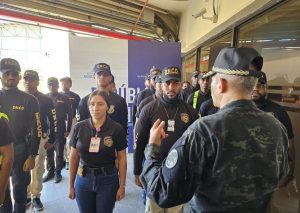 Por época navideña DNCD refuerza aeropuertos y puertos del país