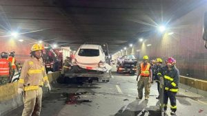 Tres lesionados por  accidente en el túnel de la 27 de Febrero