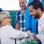 Omar Fernández entrega 12,000 kits de alimentos a vulnerables