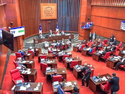 Senado declara a Bosch y Peña Gómez Padres de la Democracia