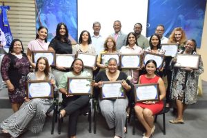 CDP Santiago reconoce a mujeres periodistas en una majestuosa ceremonia