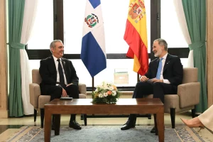 Presidente Dominicano se reúne con el Rey de España