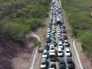 Senado pide al presidente Abinader construir la autovía del Sur